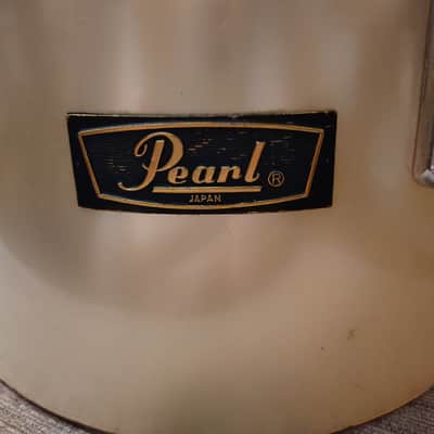 Pearl 6.5x10 Fibreglass Tom 1970's image 2