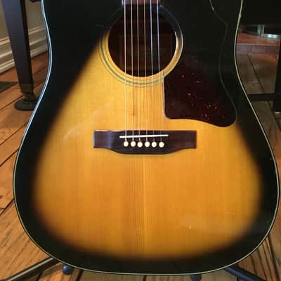 Gibson J-45 Deluxe Factory Second Vintage 1975yr with original case image 6
