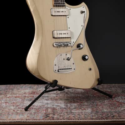 Novo - Voltur J - Shoreline Gold - Fralin HC Alnico P90’s. NEW, (Authorized Dealer) image 5