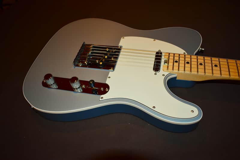 Fender American Elite Telecaster with Maple Fretboard