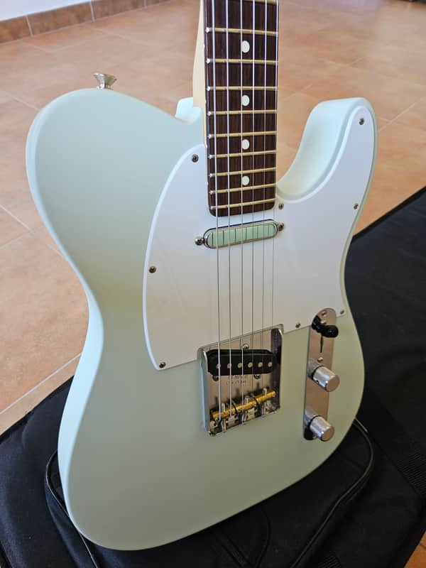 Fender American Performer telecaster with Lollar Special T