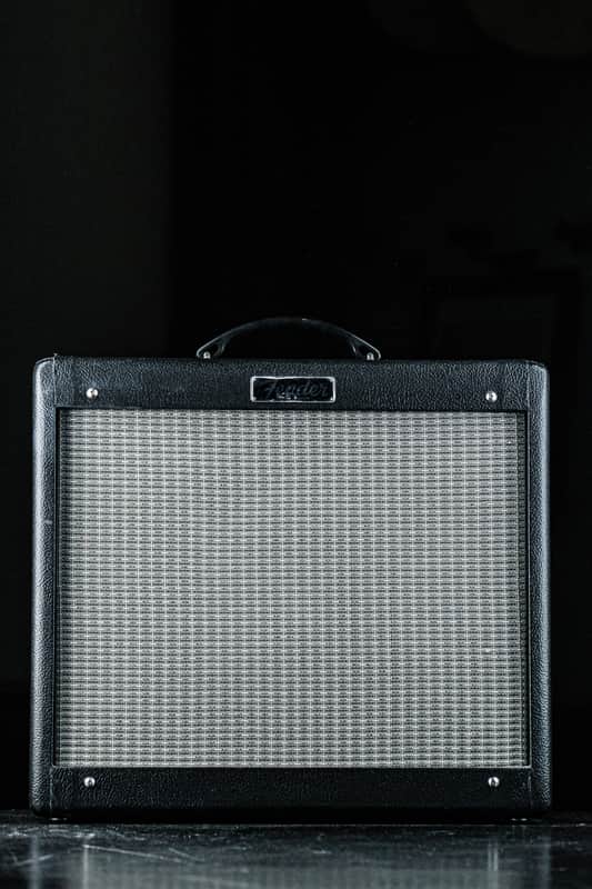2010s Fender Blues Junior III 15-Watt 1x12 Guitar Combo black image 1