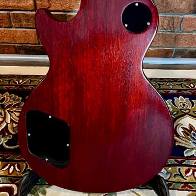 Gibson Les Paul Studio 2008 - Worn Cherry image 11