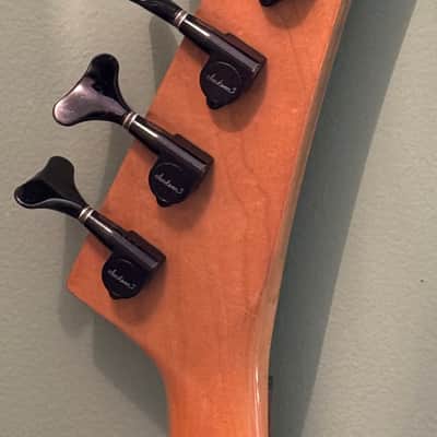 Charvel Vintage 80's Charvel / Jackson 2B Lefty 4 String Bass Guitar Made in Japan MIJ Left Handed W/ Case  - White image 7