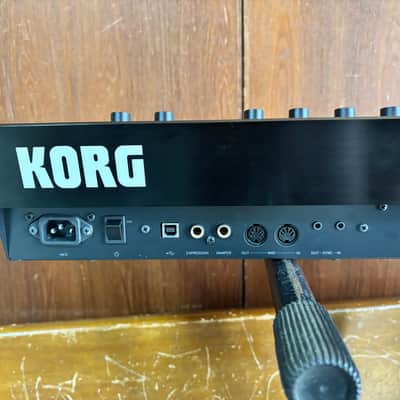 KORG Prologue 8 Polyphonic Hybrid Keyboard Synthesizer w/ gig bag image 8