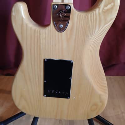 Fender Stratocaster – 1979 – Maple Neck – COA by No.Tom, Denmark St – UK image 10