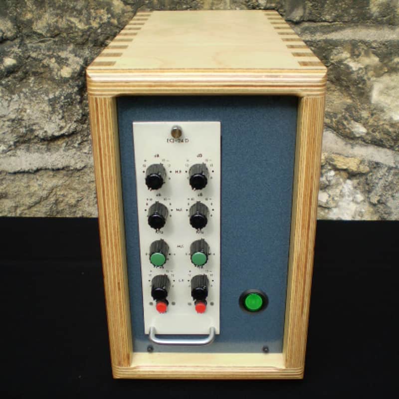 Elcom EQ24 Passive Precision EQ in Lunch Box. With Marinair / St. Ives Transformers as used by Neve image 1