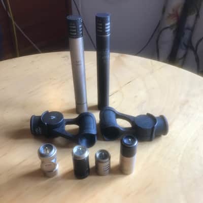 Pair of AKG C451 E -clamps, extra capsules, pads and swivel head image 1