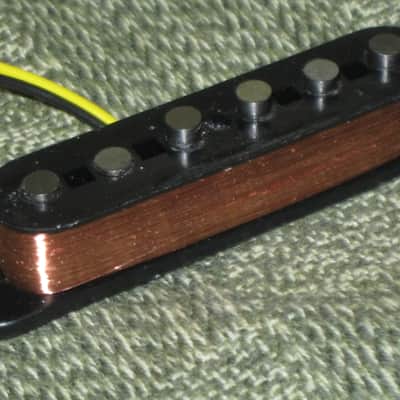 very near A+ (rarely used) genuine Fender Tex-Mex Stratocaster Bridge Single Coil Pickup, 7.4k full strength, White Cover (p/n # 50659000) +screws & rubber bushings, Alnico 5 magnets, staggered pole pieces, Polysol magnet wire, vinyl output wires image 16