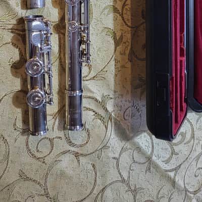 Yamaha YFL-351 Flute image 2