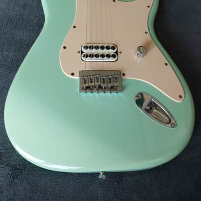 Squier Tom DeLonge Stratocaster 2001 - 2003 - Green image 3