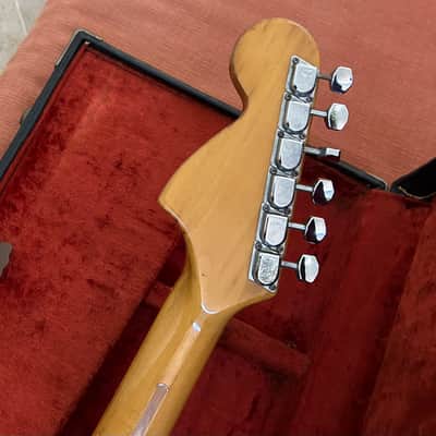 Fender Stratocaster with 3-Bolt Neck, Rosewood Fretboard 1977 - Black image 4