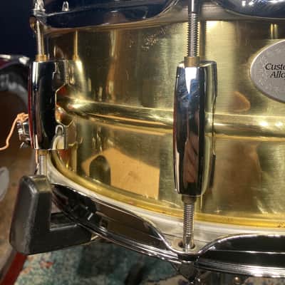 Pearl - 5x14" Sensitone Custom Alloy Brass Shell Snare Drum image 5