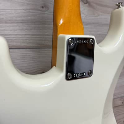 Fender American Vintage II 1961 Stratocaster Electric Guitar, Olympic White image 13
