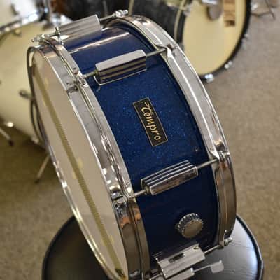 Vintage Pearl Kit "Tempro"  Drum Set with Snare in Blue Sparkle 20, 14, 12, 16 image 16