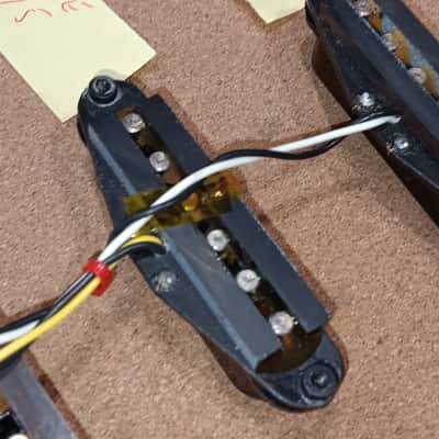 Fender Squire Buddy Guy Pickups image 6