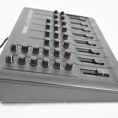 Yamaha AM602 Analog Mixer image 4