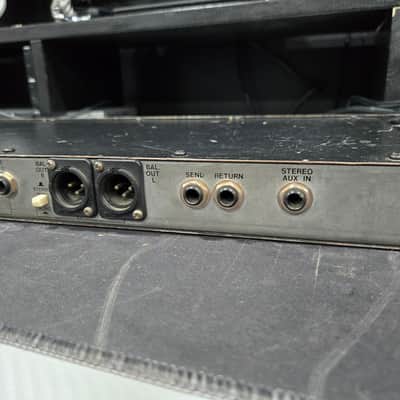 Gallien-Krueger 2000CPL Stereo Guitar Preamp 1987 - Black image 4
