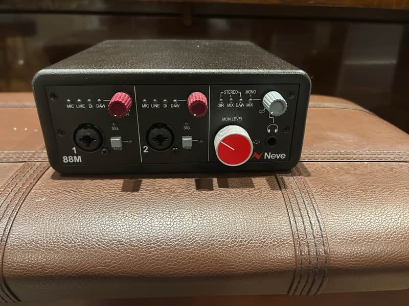 AMS Neve 88M USB Audio Interface 2022 - Present - Black Bild 1