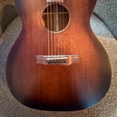 Martin 000-15M StreetMaster 2017 - Present - Mahogany Burst image 2