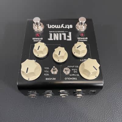 Strymon Flint V1 Reverb and Tremolo image 5