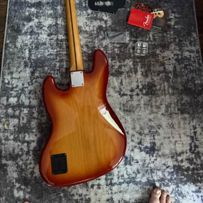 Fender Player Plus Jazz Bass Sienna Sunburst with extras image 12