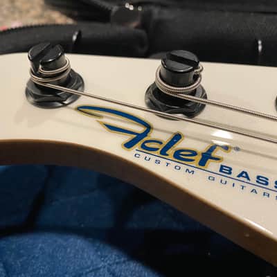 Fclef Jazz Bass 2020 Pearl white image 5
