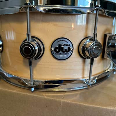 BRAND NEW DW Collectors Series Natural Lacquer 6.5x14 Snare image 2