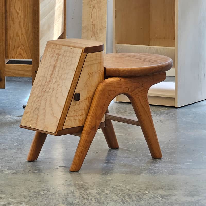 Handcrafted Cherry Wood Ergonomic Cajón Stool - Sculptural Cajon Chair image 1
