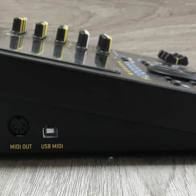 M-Live Merish 5 image 4
