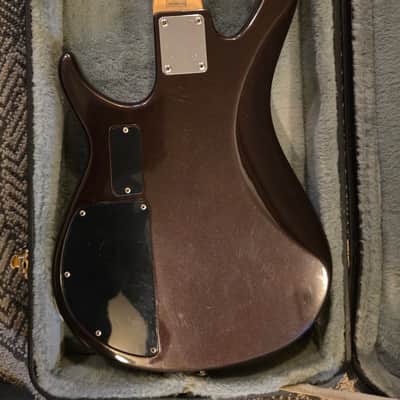 Peavey 4 string bass guitar Fury II image 4