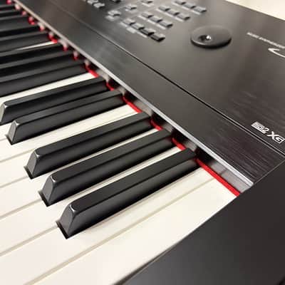 Yamaha S08 Digital Stage Piano Synthesizer 88 Weighted Keys image 13