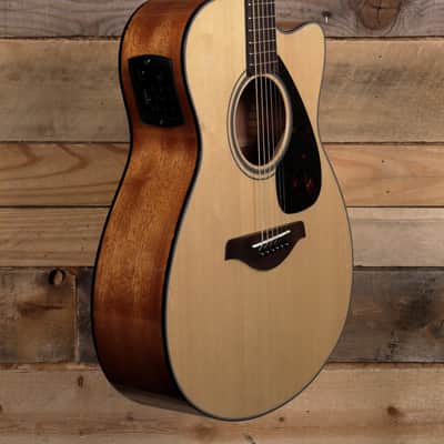 Yamaha FSX800C Acoustic/Electric Guitar Natural image 2