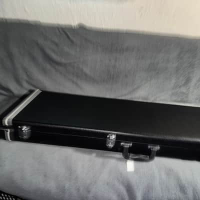 Fender Classic Series Wood stratocaster Guitar Case 2010s - Black image 1
