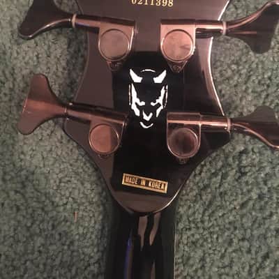 Schecter Devil Tribal Bass image 3