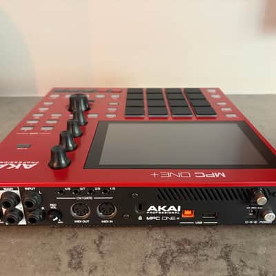 Immagine Akai MPC One + Standalone MIDI Sequencer 2023 - Present - Red - 5