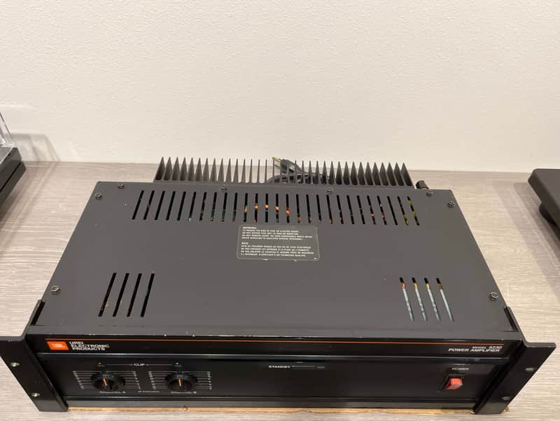 JBL-UREI 6230 Stereo Power Amplifier | Reverb