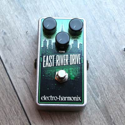 Electro-Harmonix "Triangle Big Muff Pi" image 14