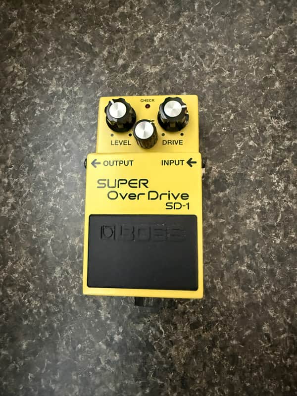 Boss SD-1 Super OverDrive (Silver Label) 1997 - Present - Yellow image 1