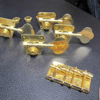 Fender Jazz Bass Hardware Set 1982 Gold image 5