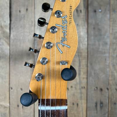 Fender Vintera II '60s Telecaster with Rosewood Fretboard - Sonic Blue image 3