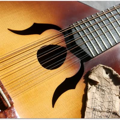 Toxo Luthier "Guitar Laúd" Amazing and unique piece complete handmade by the master luthier TOXO image 5