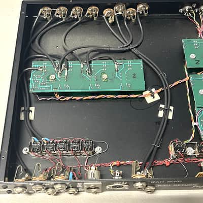 Custom Built Multi Amplifier Splitter Controller MIDI Iso Tranformers Axess Electronics image 13