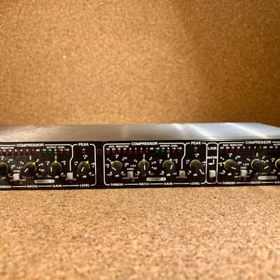Drawmer DL441 Quad Auto Compressor Limiter – One faulty Canal – Warranty image 8