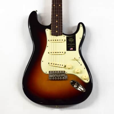 Fender American Vintage II '61 Stratocaster - 3-Color Sunburst image 1