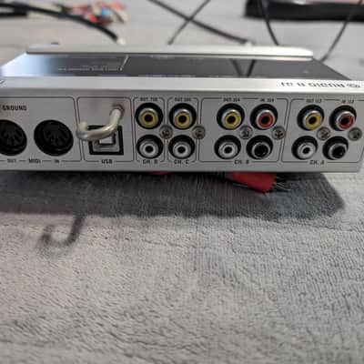 Native Instruments Audio 8 DJ Interface and Multicore Cables image 4