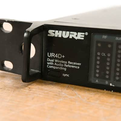 Shure UR4D+ Dual-Channel UHF Wireless Receiver - H4 Band: 518-578 MHz CG01232 image 6