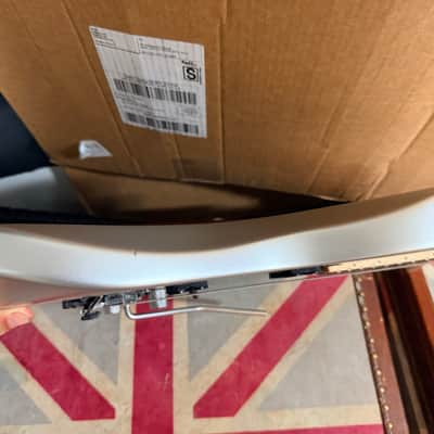 Charvel Pro-Mod San Dimas Style 2 HH FR Satin Silver Electric Guitar image 4