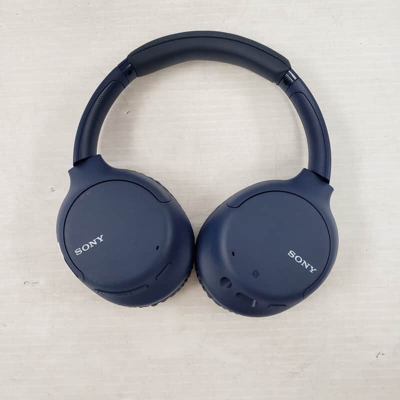 Sony WH-CH710N Headphones image 1
