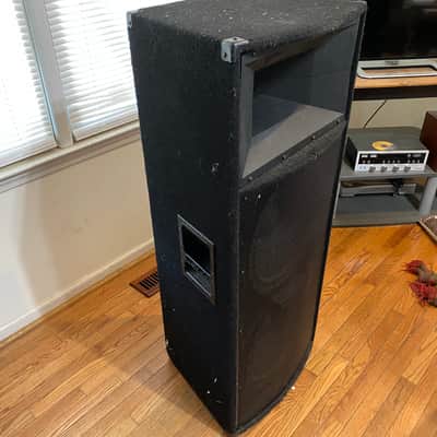 Peavey TLS 4 2x15